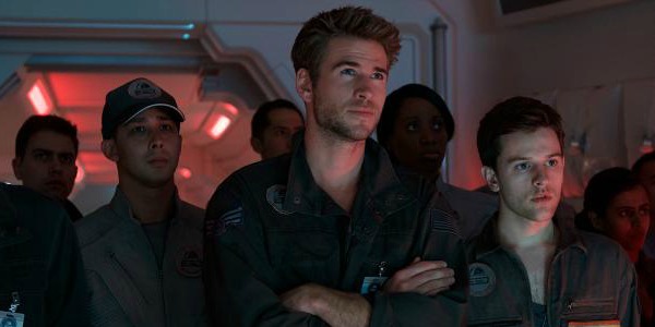 INDEPENDENCE DAY: RESURGENCE: Nostalgic And Underwhelming