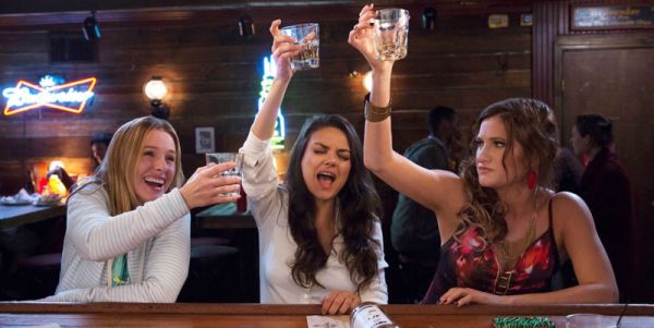 BAD MOMS Trailer BAD MOMS Trailer
