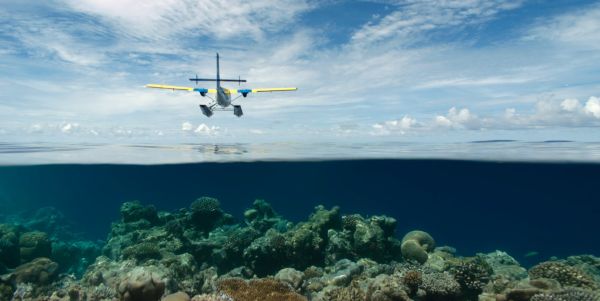LIVING IN THE AGE OF AIRPLANES: Harrison Ford Narrates Aviation Documentary LIVING IN THE AGE OF AIRPLANES: Harrison Ford Narrates Aviation Documentary