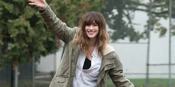COLOSSAL: Anne Hathaway Towers Over An Uneven Landscape COLOSSAL: Anne Hathaway Towers Over An Uneven Landscape