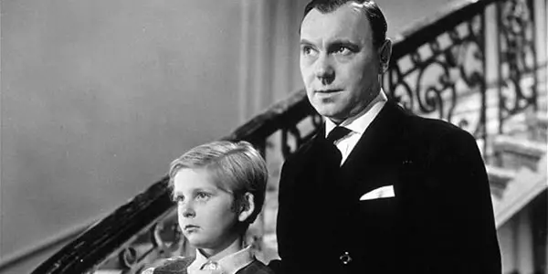 THE FALLEN IDOL: A Master Portrait Of Turmoil From A Child's Perspective THE FALLEN IDOL: A Master Portrait Of Turmoil From A Child's Perspective