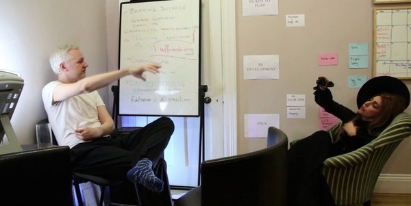 RISK: Julian Assange, Exposed? RISK: Julian Assange, Exposed?