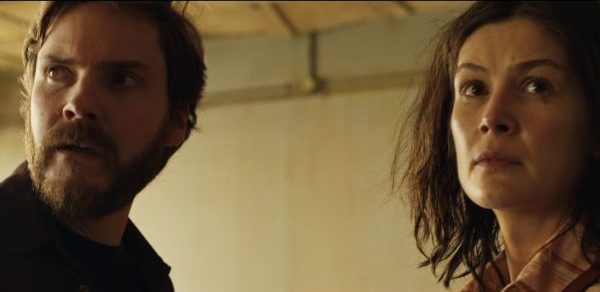7 DAYS IN ENTEBBE Trailer 7 DAYS IN ENTEBBE Trailer