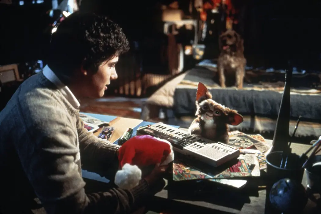 GREMLINS: Christmas Gifts Gone Awry