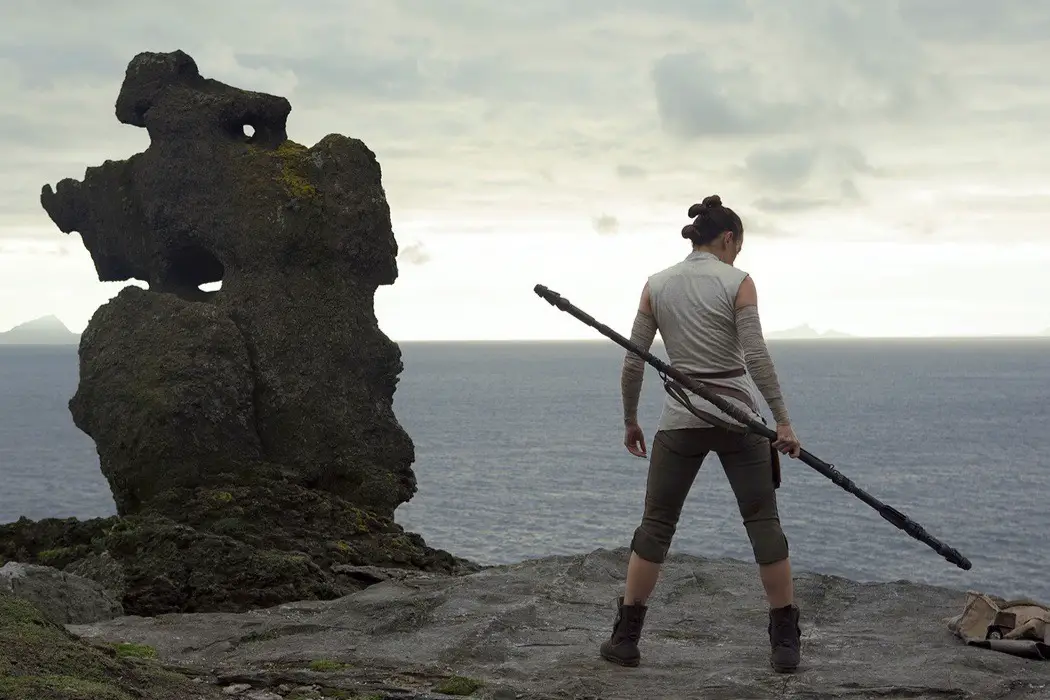 STAR WARS: THE LAST JEDI: A Flawed Addition to the Saga