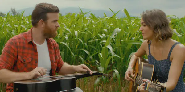 AMERICAN FOLK: A Good-Hearted Road Trip With A Great Soundtrack AMERICAN FOLK: A Good-Hearted Road Trip With A Great Soundtrack