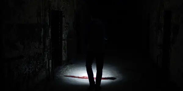 AGAINST THE NIGHT: A Thoroughly Dull Horror Effort AGAINST THE NIGHT: A Thoroughly Dull Horror Effort