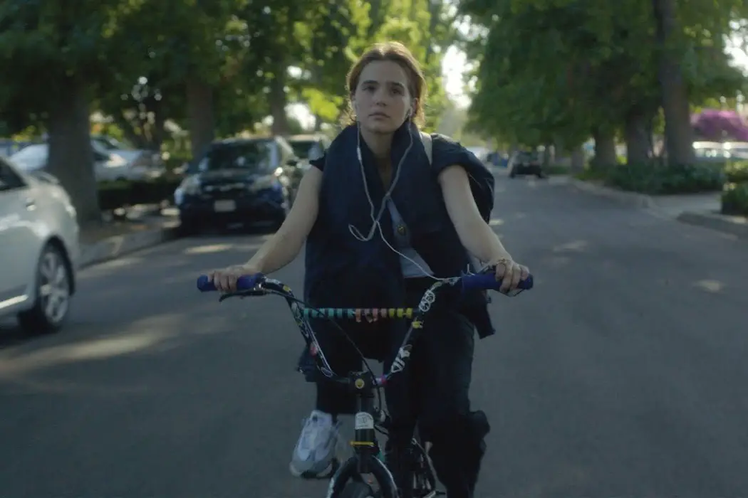 FLOWER: Zoey Deutch Blossoms as a Teen Vigilante