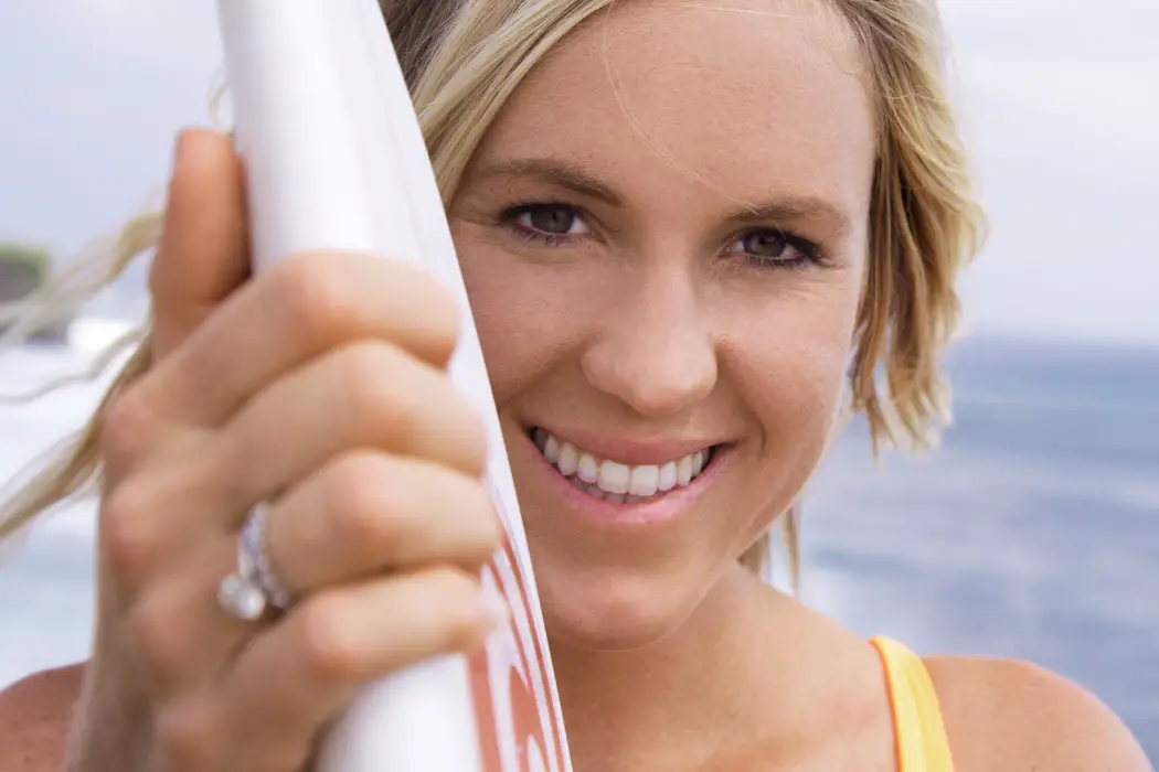 Tribeca Review and Interviews: BETHANY HAMILTON: UNSTOPPABLE: Strength And Endurance Personified