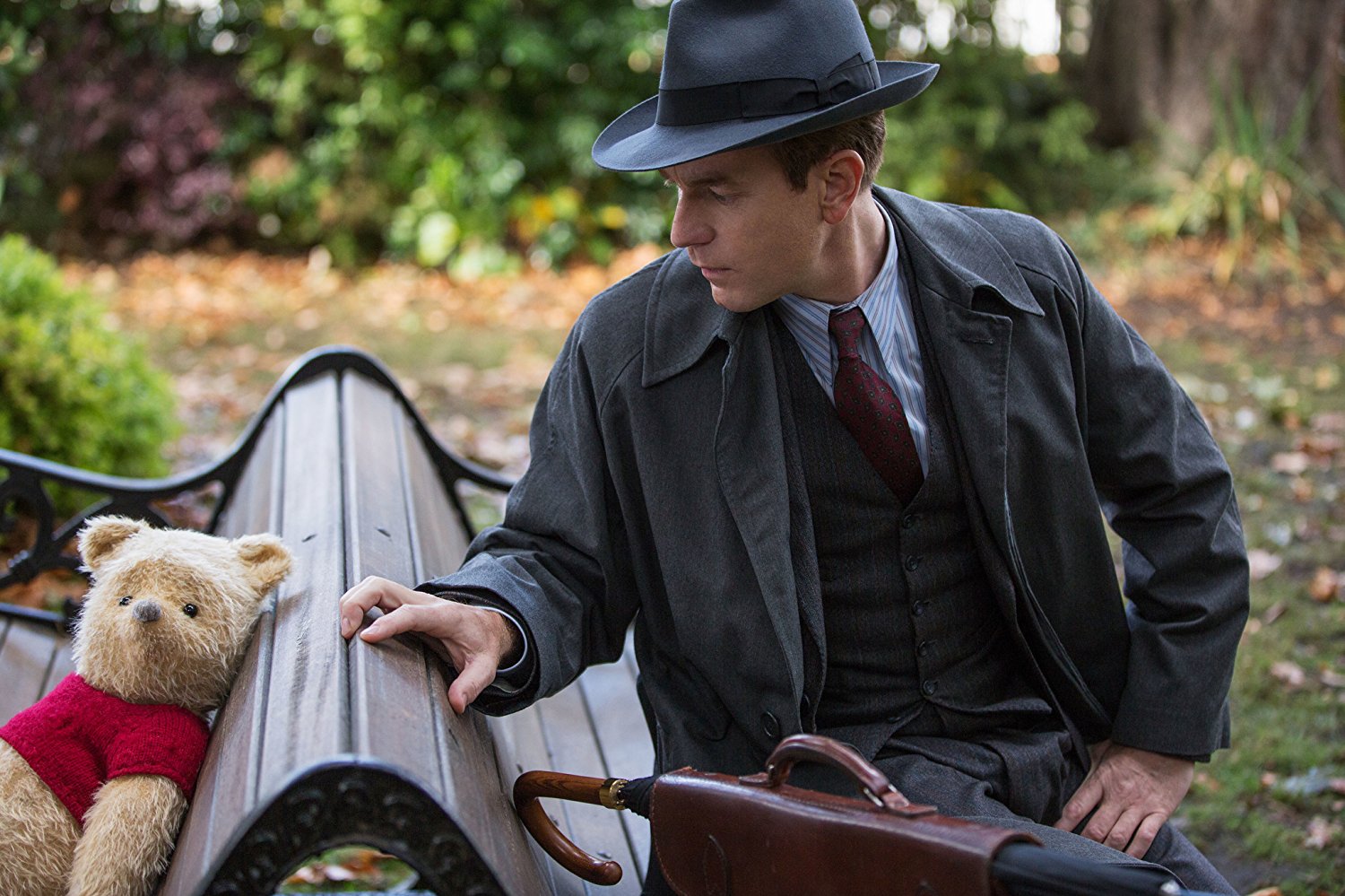CHRISTOPHER ROBIN Trailer