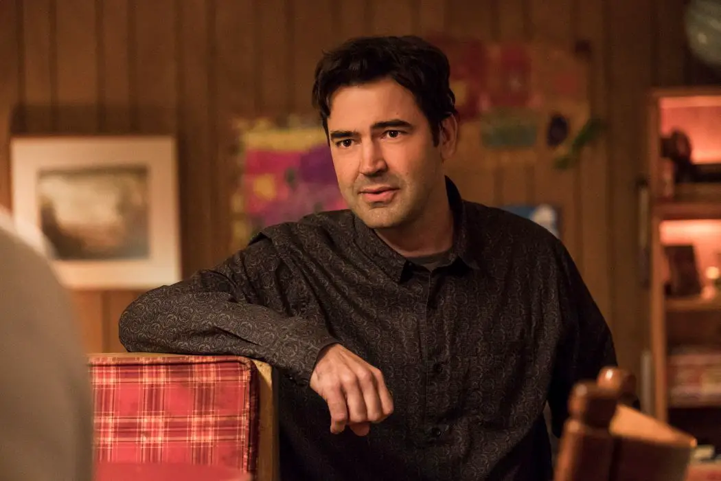 Interview With Ron Livingston Star Of Tully Film Inquiry