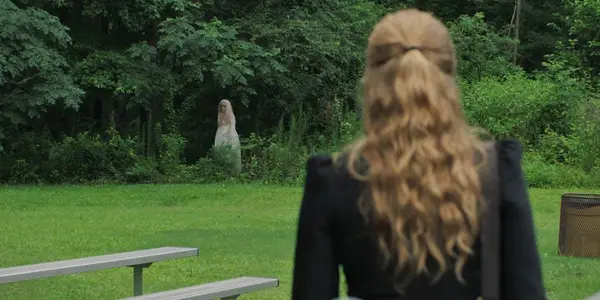 SHARP OBJECTS “Dirt” (S1E2): Another Terrifically Moody Episode SHARP OBJECTS “Dirt” (S1E2): Another Terrifically Moody Episode
