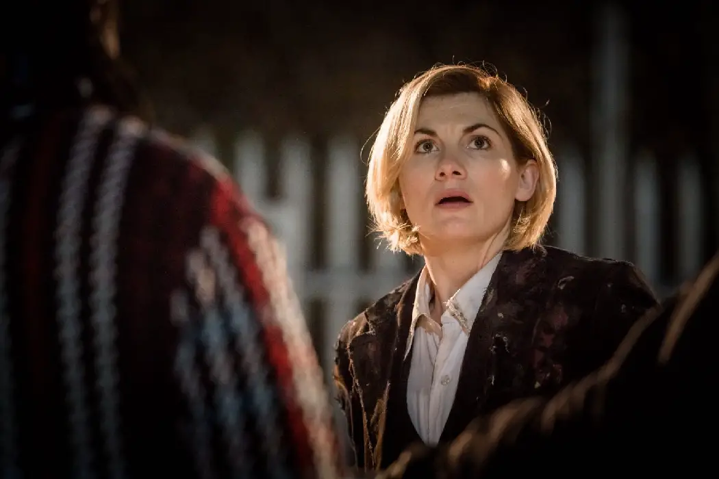 DOCTOR WHO (S11E1) "The Woman Who Fell To Earth" And Stole The Show