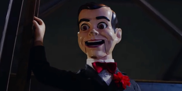 GOOSEBUMPS 2: HAUNTED HALLOWEEN Doesn't Quite Come Together, But It's A Fun Distraction GOOSEBUMPS 2: HAUNTED HALLOWEEN Doesn't Quite Come Together, But It's A Fun Distraction