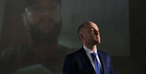 DERREN BROWN: SACRIFICE: Never Quite Spectacular But Entertaining Nonetheless DERREN BROWN: SACRIFICE: Never Quite Spectacular But Entertaining Nonetheless