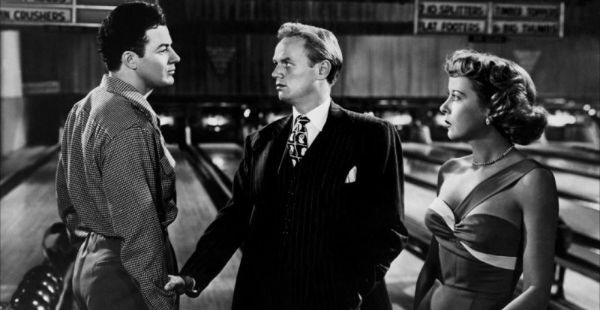 Underrated 1940s Film Noir: 15 Classic Gems Deserving An Audience Underrated 1940s Film Noir: 15 Classic Gems Deserving An Audience