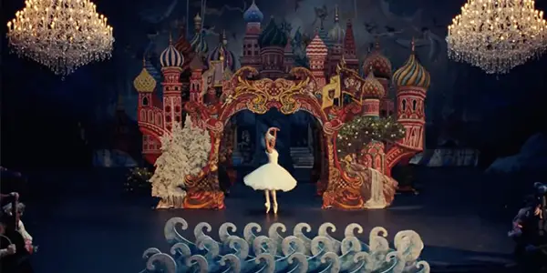 THE NUTCRACKER AND THE FOUR REALMS: Pretty To Look At, Wooden Underneath