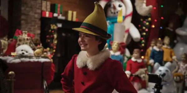 CHILLING ADVENTURES OF SABRINA: (S1E11) "Chapter Eleven: A Midwinter's Tale": Christmas Is The Perfect Time for Ghost Stories CHILLING ADVENTURES OF SABRINA: (S1E11) "Chapter Eleven: A Midwinter's Tale": Christmas Is The Perfect Time for Ghost Stories