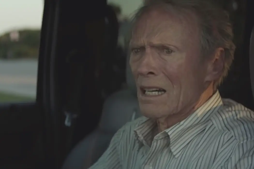 THE MULE: Clint Eastwood Charms in This Self-Reflective, Poignant, and Entertaining Crime Drama