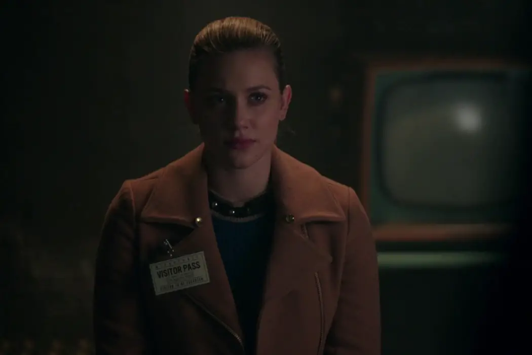 RIVERDALE: "Chapter Forty-Five: No Stranger" (S3 E10): And The Gargoyle King Is...