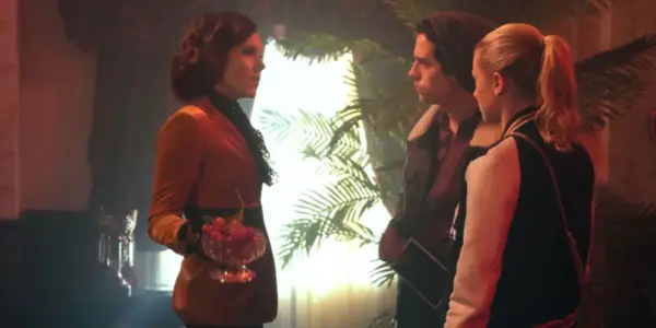 RIVERDALE: "Chapter Forty-Six: "The Red Dahlia" (S3 E11): A Town Of Lost Souls RIVERDALE: "Chapter Forty-Six: "The Red Dahlia" (S3 E11): A Town Of Lost Souls