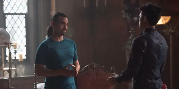 SHADOWHUNTERS: "A Kiss From A Rose" (S3E14): A New Clary Lurking in the Shadows? SHADOWHUNTERS: "A Kiss From A Rose" (S3E14): A New Clary Lurking in the Shadows?