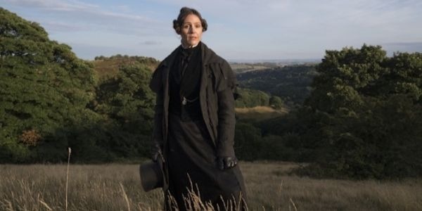 GENTLEMAN JACK Season 1: A Cozy Romance Worth Falling For GENTLEMAN JACK Season 1: A Cozy Romance Worth Falling For