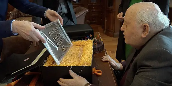 MEETING GORBACHEV: A Portrait of a Man and an Era MEETING GORBACHEV: A Portrait of a Man and an Era