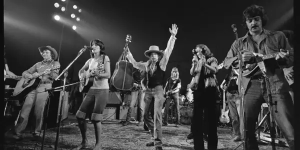 ROLLING THUNDER REVUE A BOB DYLAN STORY BY MARTIN SCORSESE: An Overlong Insight And Muddled Narrative Into The Life Of An Enigmatic Icon