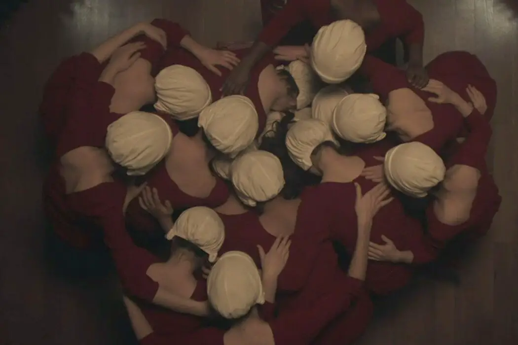 THE HANDMAID'S TALE (S3E8) "Unfit": All The Sinners