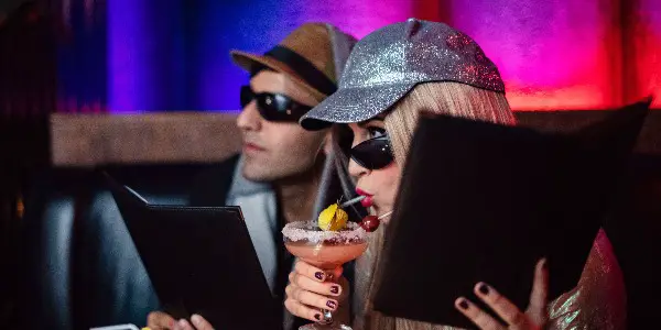 SINGLE LADIES: The Do's & Don'ts Of Dating SINGLE LADIES: The Do's & Don'ts Of Dating