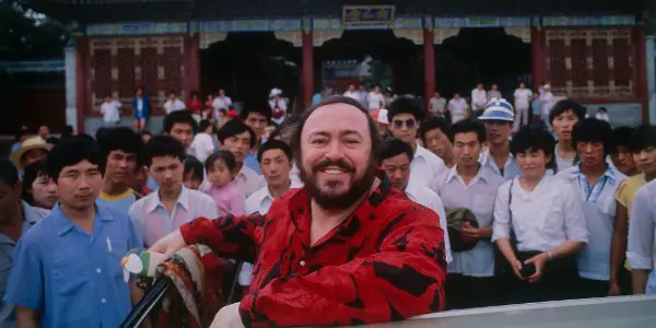 DISTANT HARMONY: PAVAROTTI IN CHINA: Oscar Winner DeWitt Sage & The Trip Of A Lifetime DISTANT HARMONY: PAVAROTTI IN CHINA: Oscar Winner DeWitt Sage & The Trip Of A Lifetime
