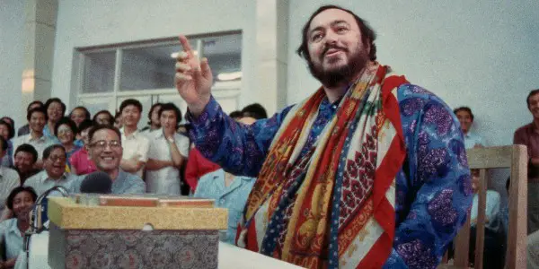 DISTANT HARMONY: PAVAROTTI IN CHINA: Oscar Winner DeWitt Sage & The Trip Of A Lifetime DISTANT HARMONY: PAVAROTTI IN CHINA: Oscar Winner DeWitt Sage & The Trip Of A Lifetime