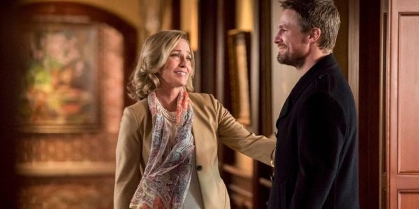 ARROW (S8E1) "Starling City": The Beginning Of The End