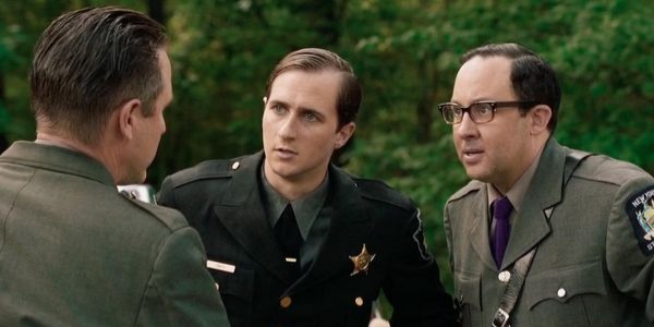 MOB TOWN: A Film That Doesn't Live Up To Its Title Or Premise MOB TOWN: A Film That Doesn't Live Up To Its Title Or Premise