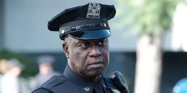 BROOKLYN NINE-NINE (S7E1) "Manhunter" : The Squad Returns For Another Noice Premiere BROOKLYN NINE-NINE (S7E1) "Manhunter" : The Squad Returns For Another Noice Premiere