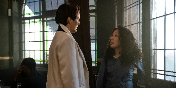 KILLING EVE (S3E2) "Management Sucks": Grief, Clowns & Awkward Reunions KILLING EVE (S3E2) "Management Sucks": Grief, Clown, And Awkward Reunions