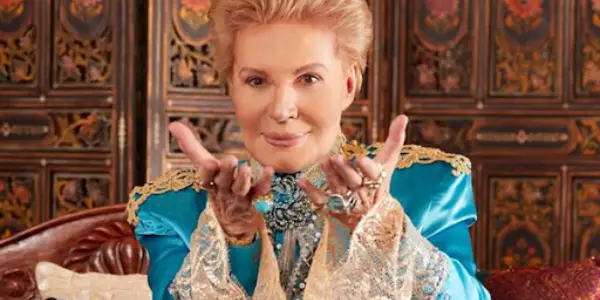 MUCHO, MUCHO AMOR: The Legend of Walter Mercado MUCHO, MUCHO AMOR: The Legend of Walter Mercado