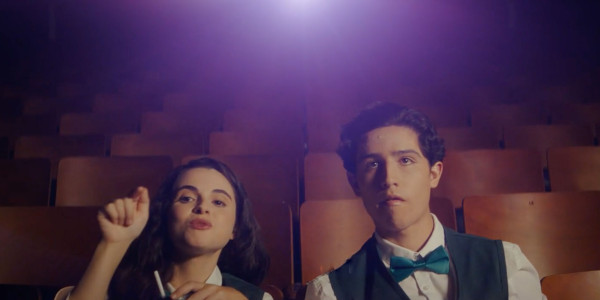Interview with David Henrie, Director of THIS IS THE YEAR Interview with David Henrie, Director of THIS IS THE YEAR
