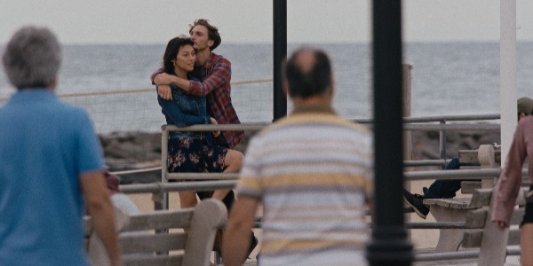LÍNGUA FRANCA: A Tender, Intimate Portrait Of Contemporary US LÍNGUA FRANCA: A Tender, Intimate Portrait Of Contemporary US