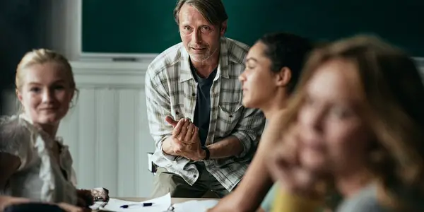 TIFF 2020: ANOTHER ROUND - Mads Mikkelsen Soars in This Utterly Pissed Pissing Contest TIFF 2020: ANOTHER ROUND - Mads Mikkelsen Soars in This Utterly Pissed Pissing Contest