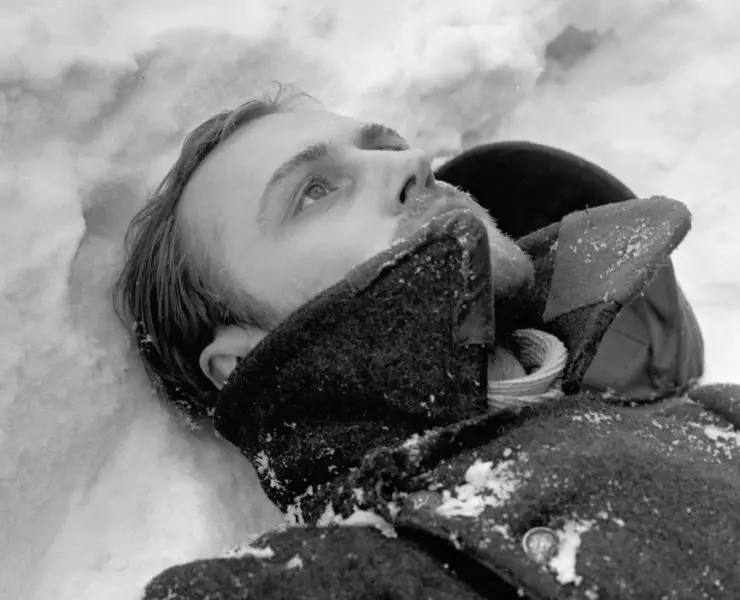 THE ASCENT Criterion Review: A Flawless Work Of Soviet Cinema