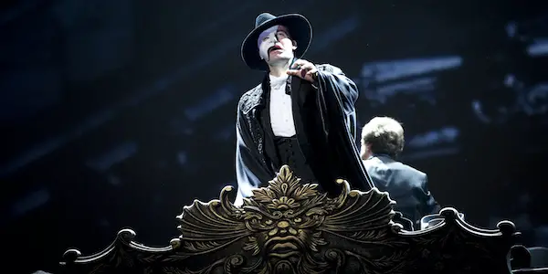 What Makes a Good Movie Musical? What Makes a Good Movie Musical?
