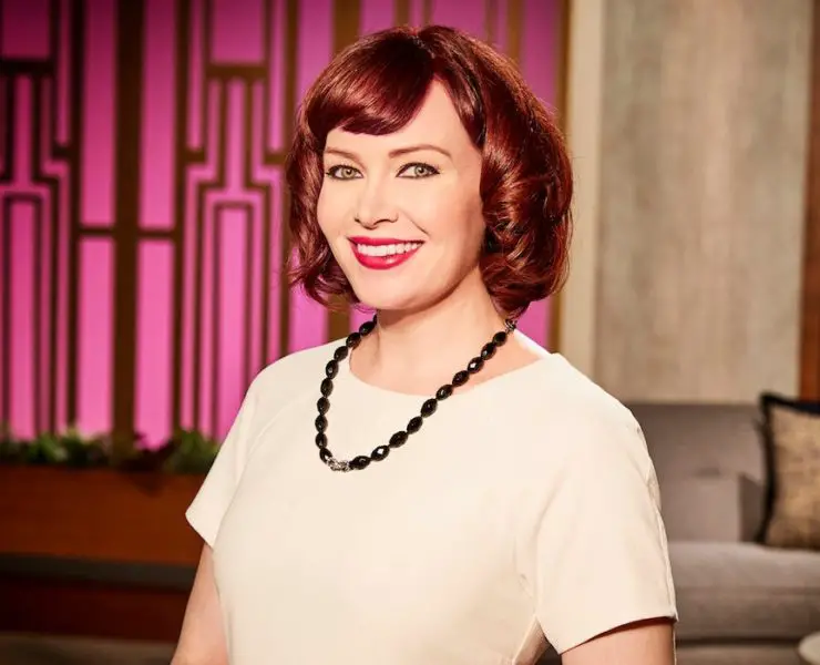 NEW WAVES AROUND THE WORLD: Interview with TCM Host Alicia Malone