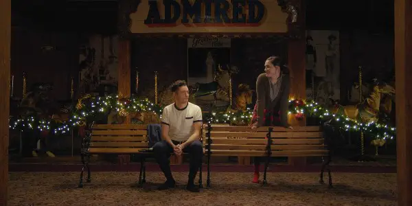 CHRISTMAS ON THE CAROUSEL: Reflective Christmas Romance With A Unique Setting CHRISTMAS ON THE CAROUSEL: Reflective Christmas Romance With A Unique Setting