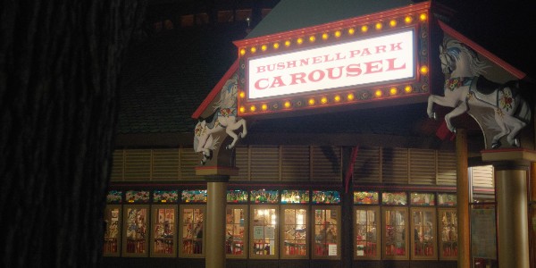 CHRISTMAS ON THE CAROUSEL: Reflective Christmas Romance With A Unique Setting