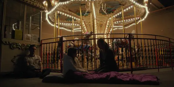 CHRISTMAS ON THE CAROUSEL: Reflective Christmas Romance With A Unique Setting