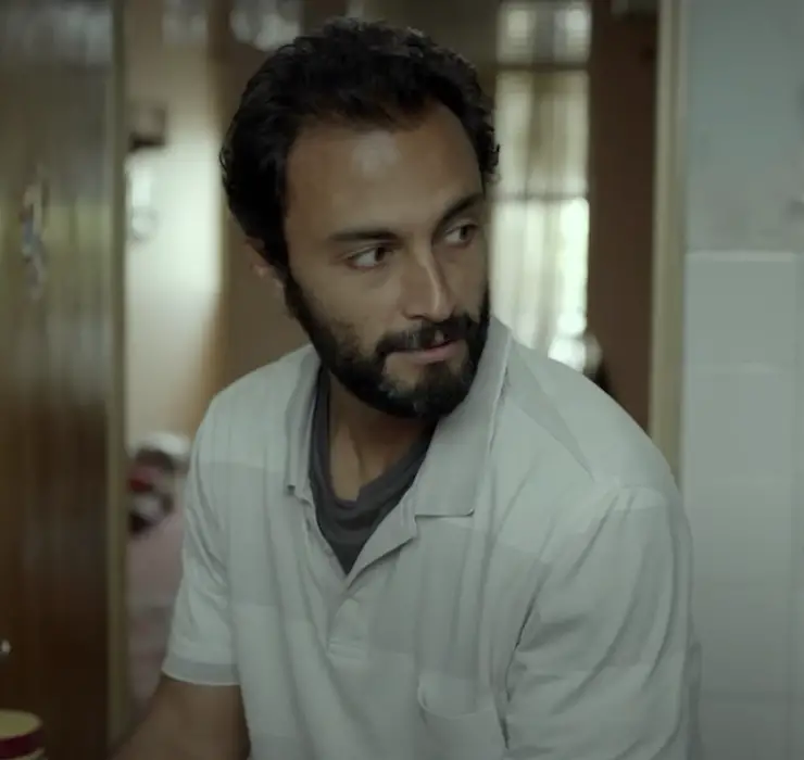 A HERO: The Moral Compass of Asghar Farhadi