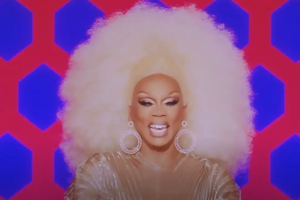 RUPAUL'S DRAG RACE S14E13 "The Ross Mathews Roast": A Ru-Demption, A Double Sashay & A Light At The End Of The Tunnel
