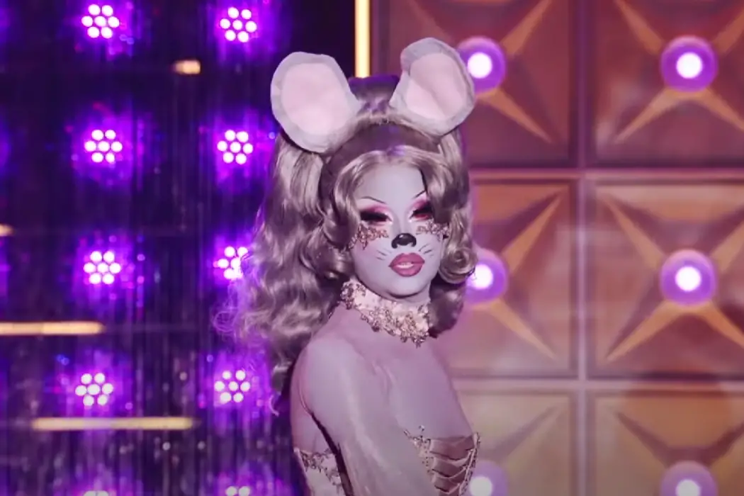 RUPAUL'S DRAG RACE S14E14 "Catwalk": Willow Squeaks Into A First-Time Grand Finale Top Five